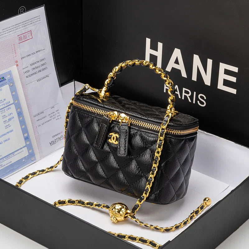Chic Leather Shoulder Bag