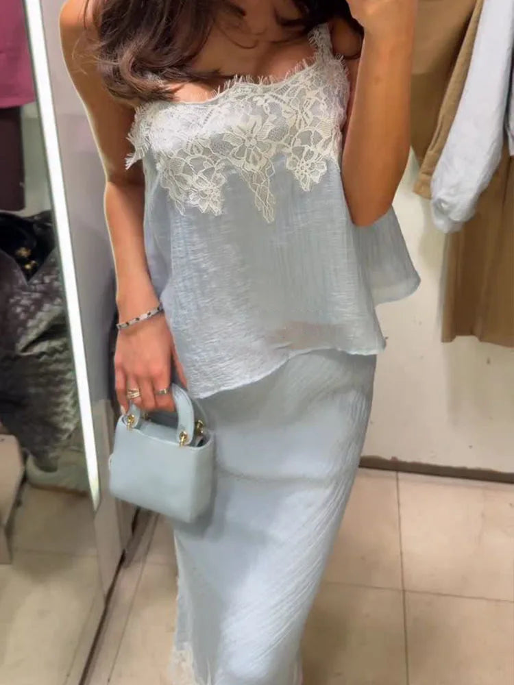 Sleeveless Splicing Lace Decoration